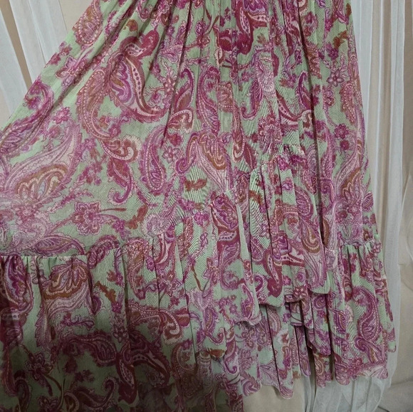 Misa Los Angeles Ava Midi Dress in Vintage Paisley, Stretch Mesh, Ruched Bodice. - Picture 5 of 16